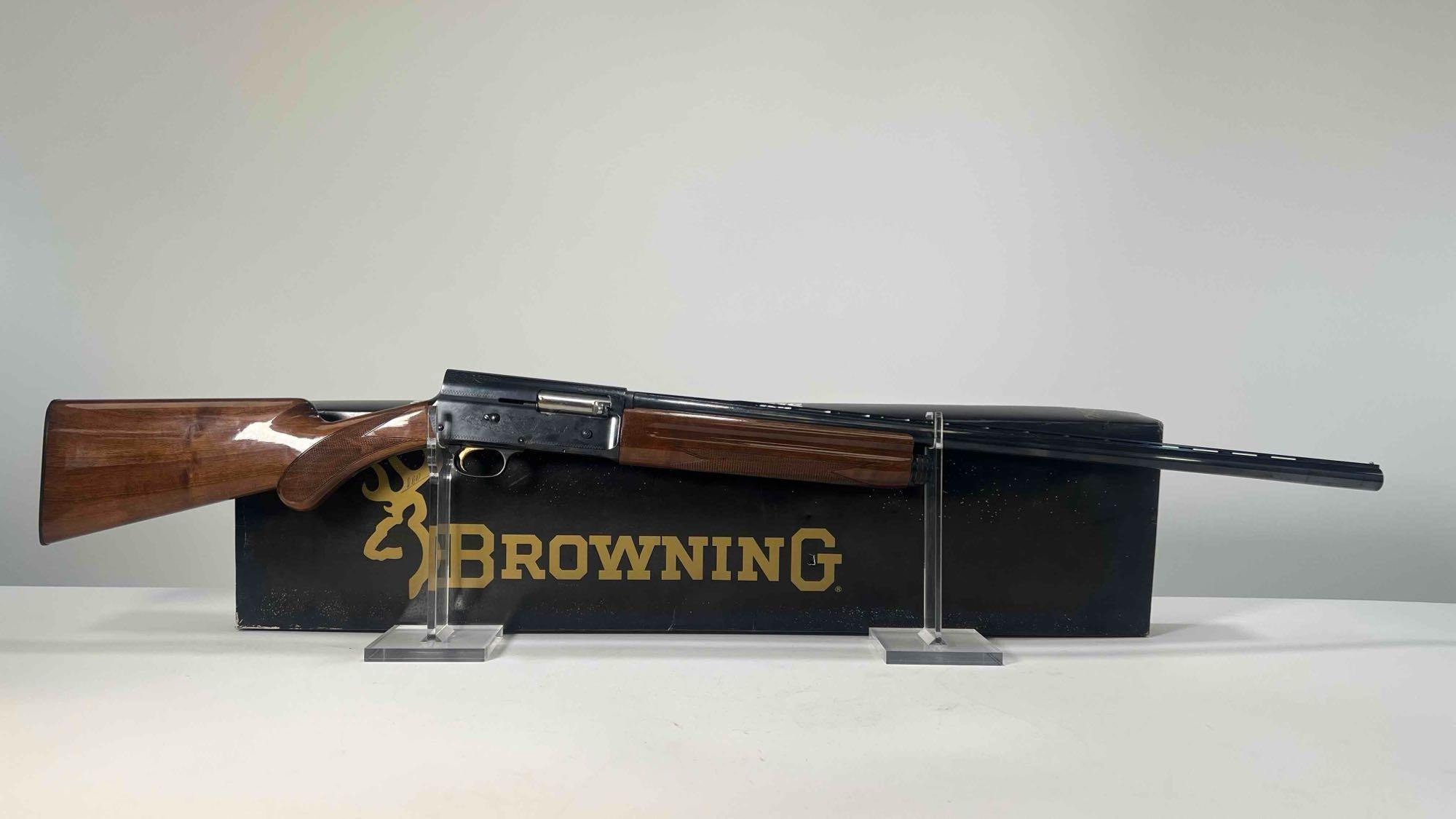 Browning Model Sweet Sixteen Shotgun thumbnail