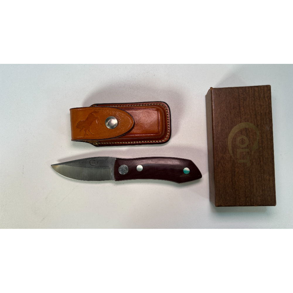 Colt U1050  Hunting Knife - Original Box thumbnail
