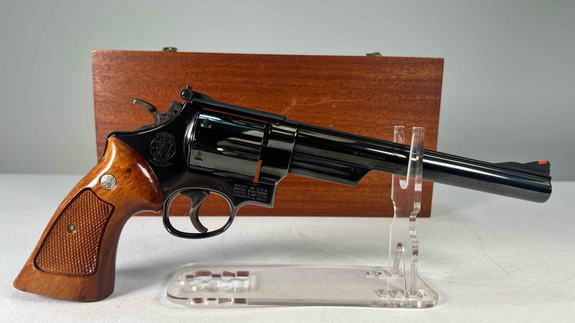 Smith & Wesson Model 57 .41 Magnum Revolver thumbnail