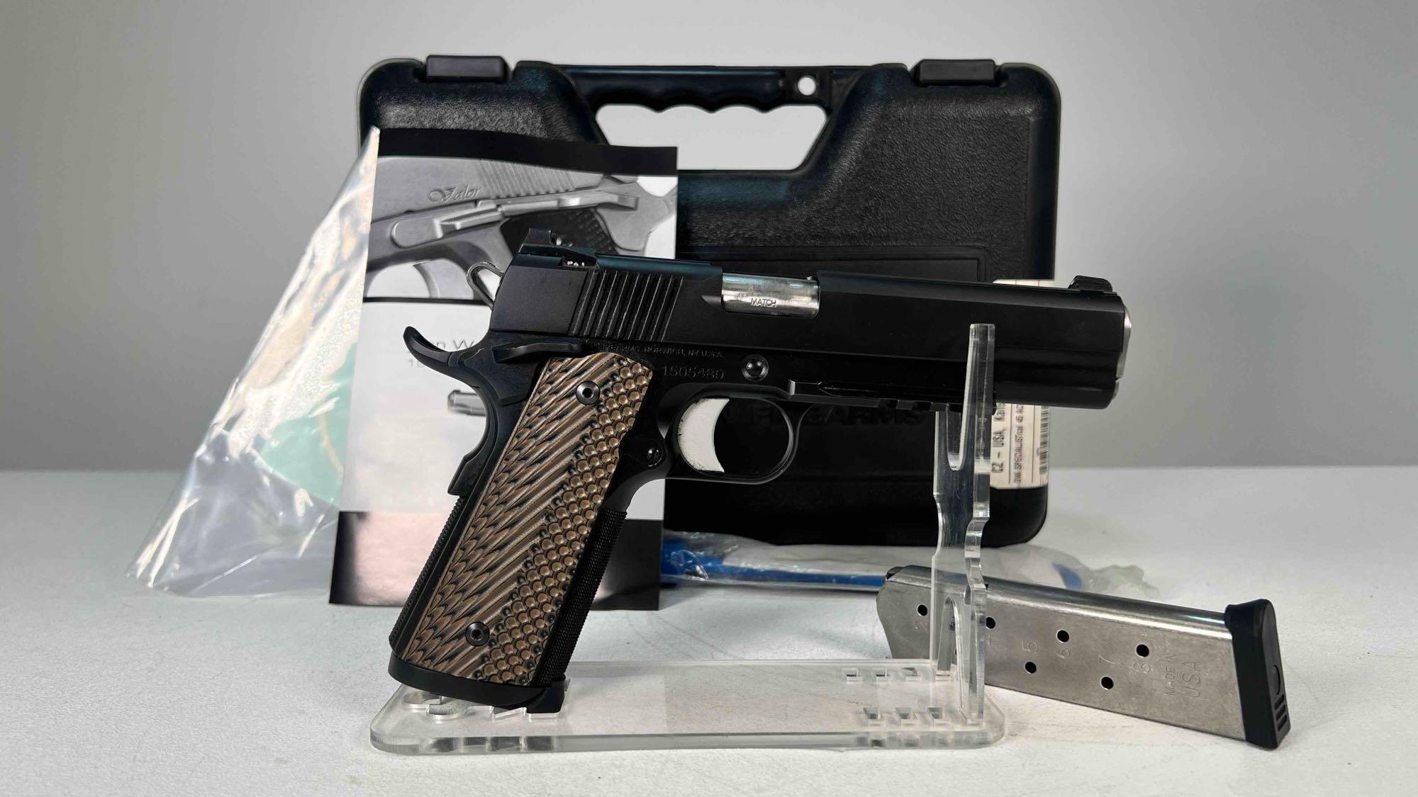 Dan Wesson Specialist .45 1911 Pistol thumbnail