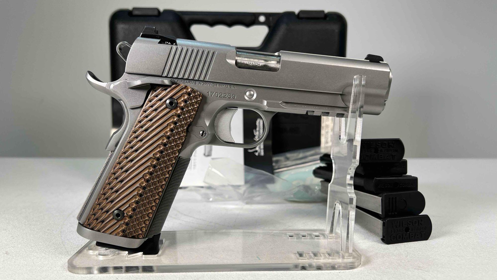 Dan Wesson Specialist Commander Frame 1911 9MM Pistol thumbnail